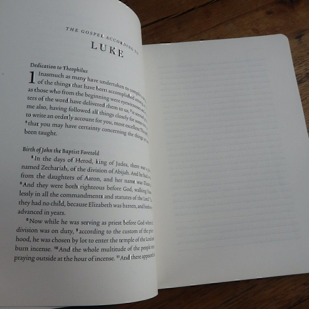 BIBLE BOOKS BUNDLE JESUS CALLING THE GOSPEL ACCORDING TO LUKE - Picture 3 of 7